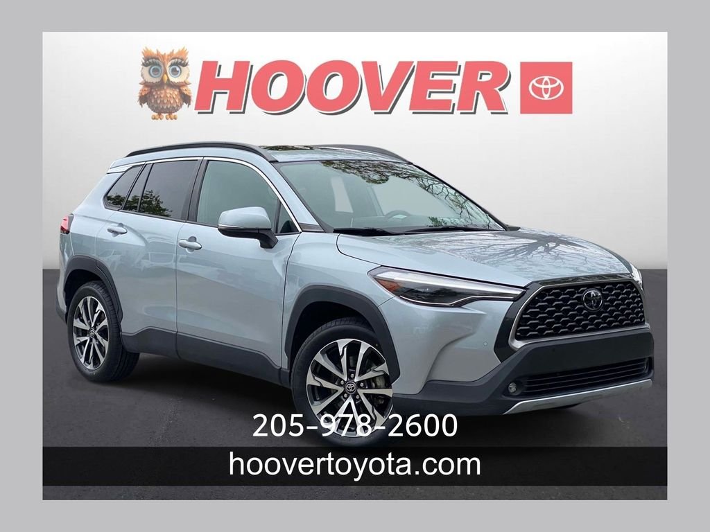 2023 Toyota Corolla Cross XLE