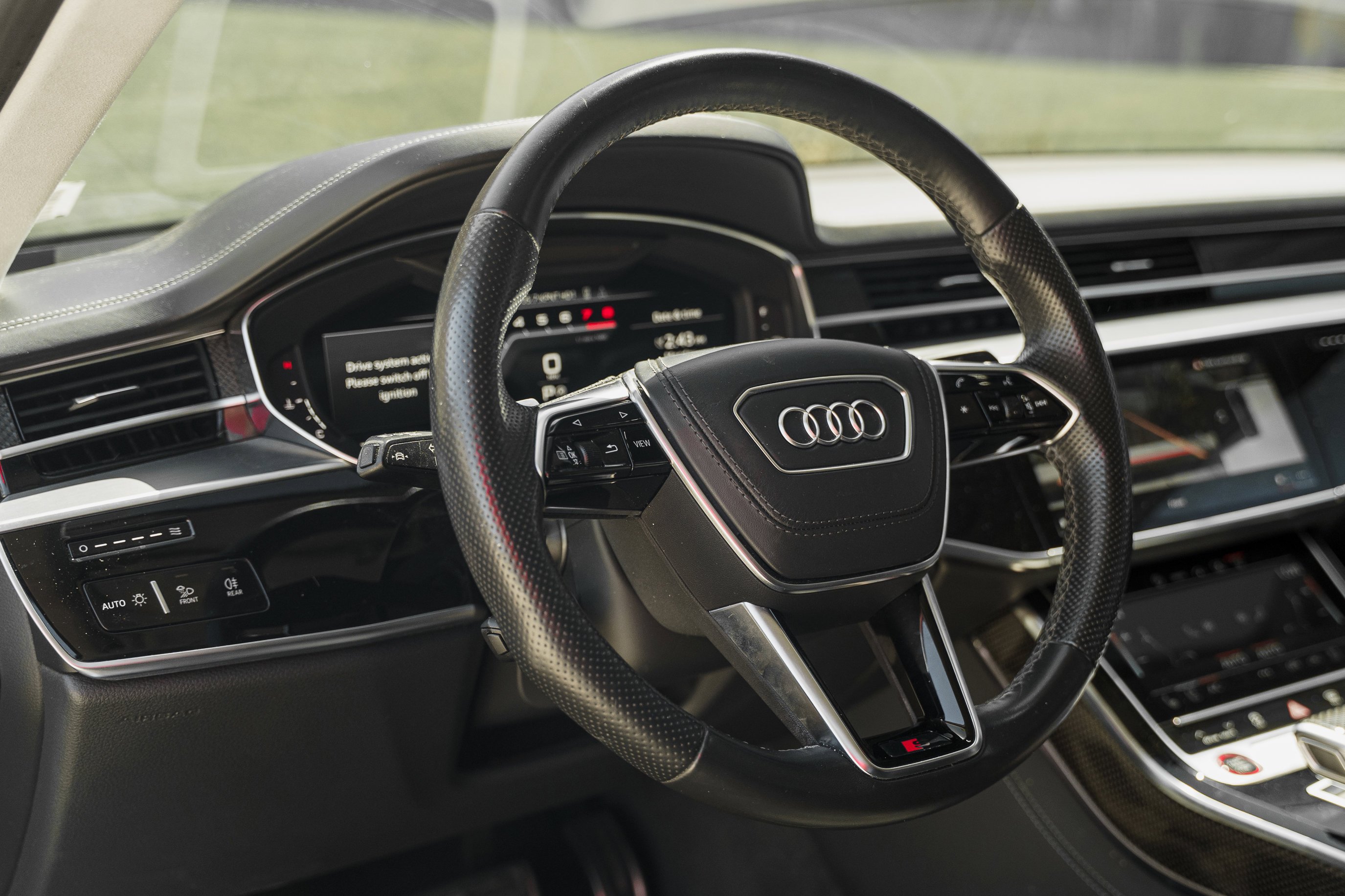 Used 2022 Daytona Gray Pearl Effect Audi  image 10