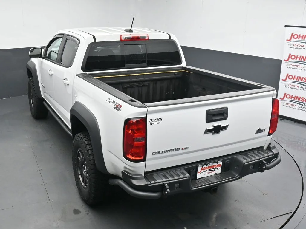 Used 2019 White Chevrolet ZR2 image 28