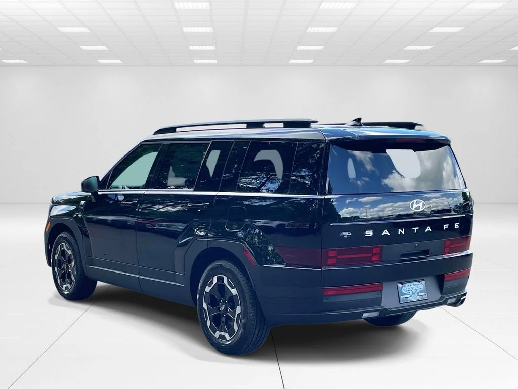 New 2026 Black Hyundai SEL image 4