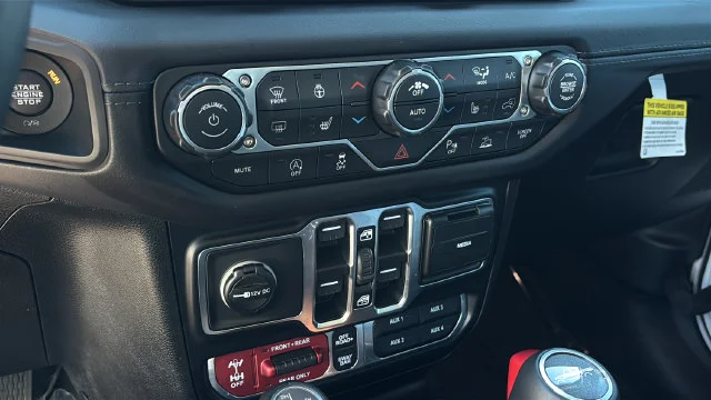 Used 2026 White Jeep Rubicon X image 30