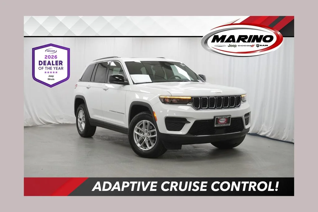 Used 2025 White Jeep Laredo X image 1
