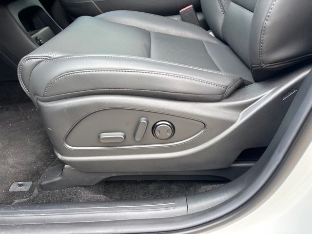 New 2026 Creamy White Pearl Hyundai XRT Pro image 13