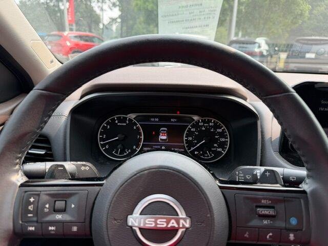 Used 2023 Gun Metallic Nissan SL image 9