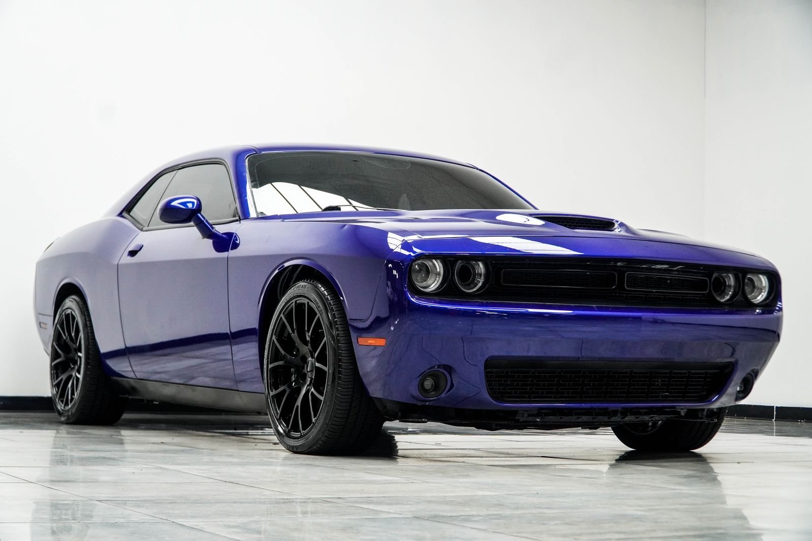 Used 2020 Blue Dodge R/T Scat Pack image 4