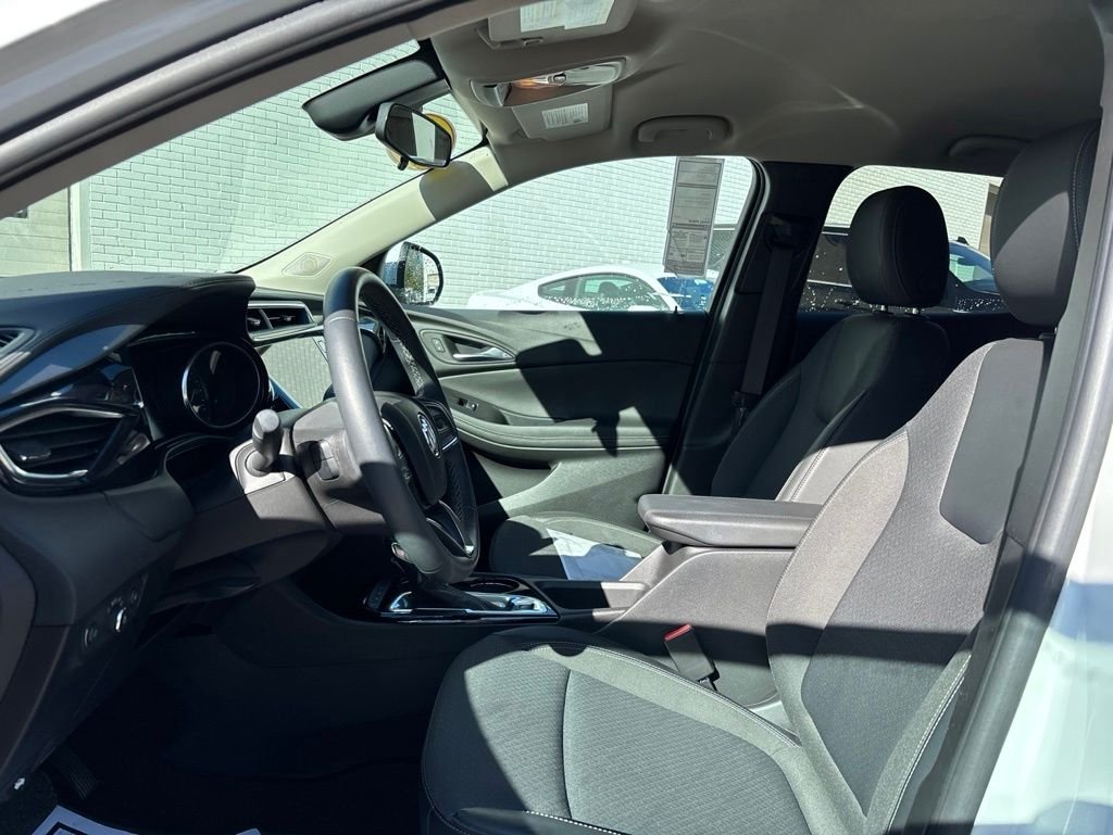 Used 2023 White Buick Preferred image 9