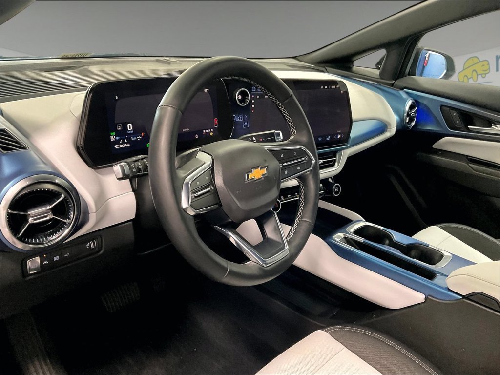 Used 2025 Black Chevrolet LT image 8