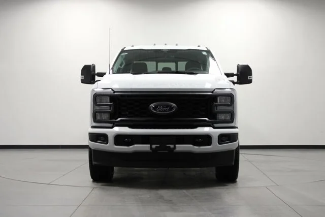 New 2026 Oxford White Ford F-250® XL image 29
