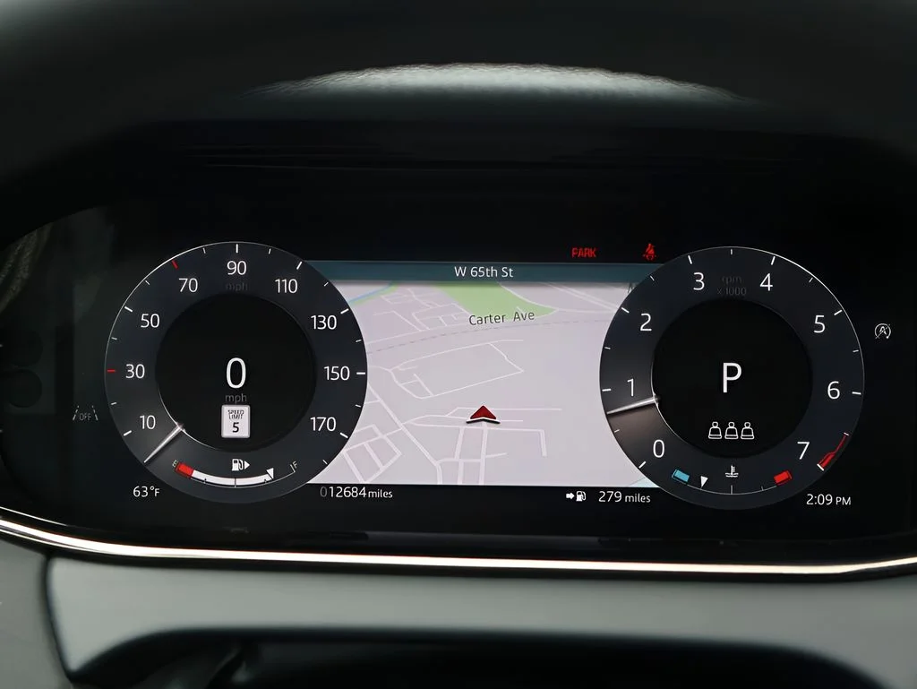 2026 Land Rover Range Rover Evoque Dynamic SE - Photo 31