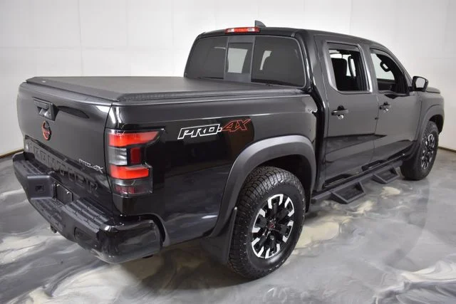 Used 2022 Black Nissan PRO-4X image 10