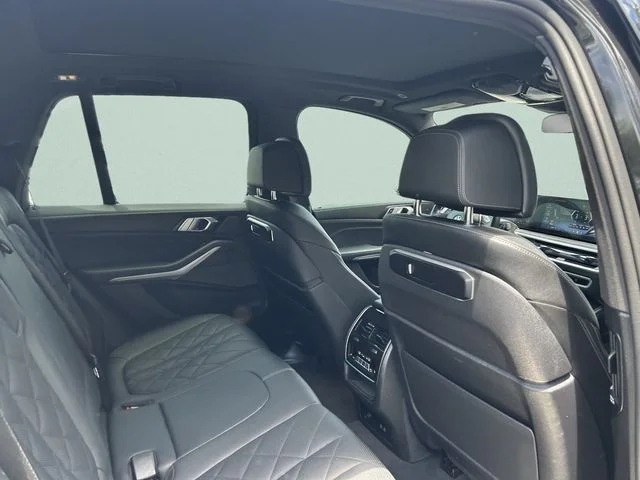 Used 2024 Black BMW sDrive40i image 22