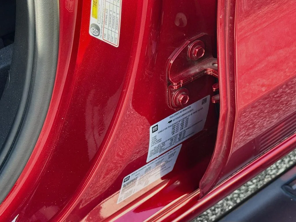 Used 2024 Volcanic Red GMC Elevation image 34