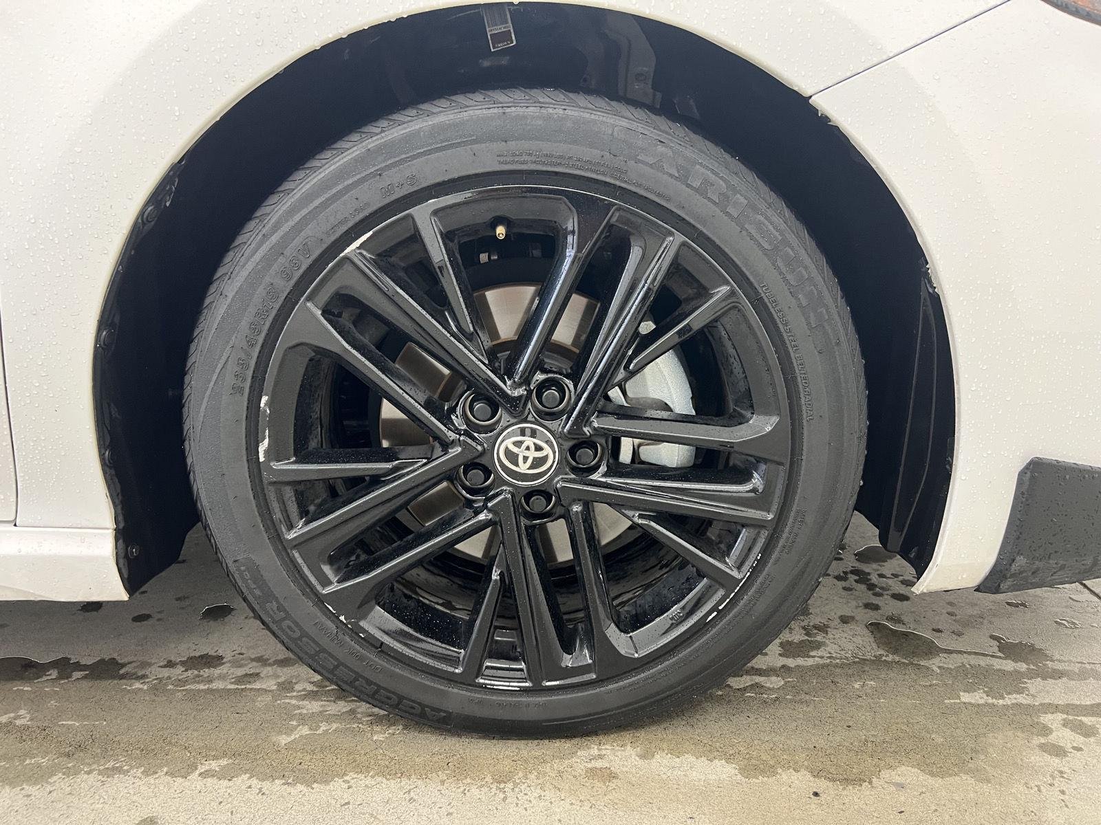 2025 Toyota Camry SE - Photo 8