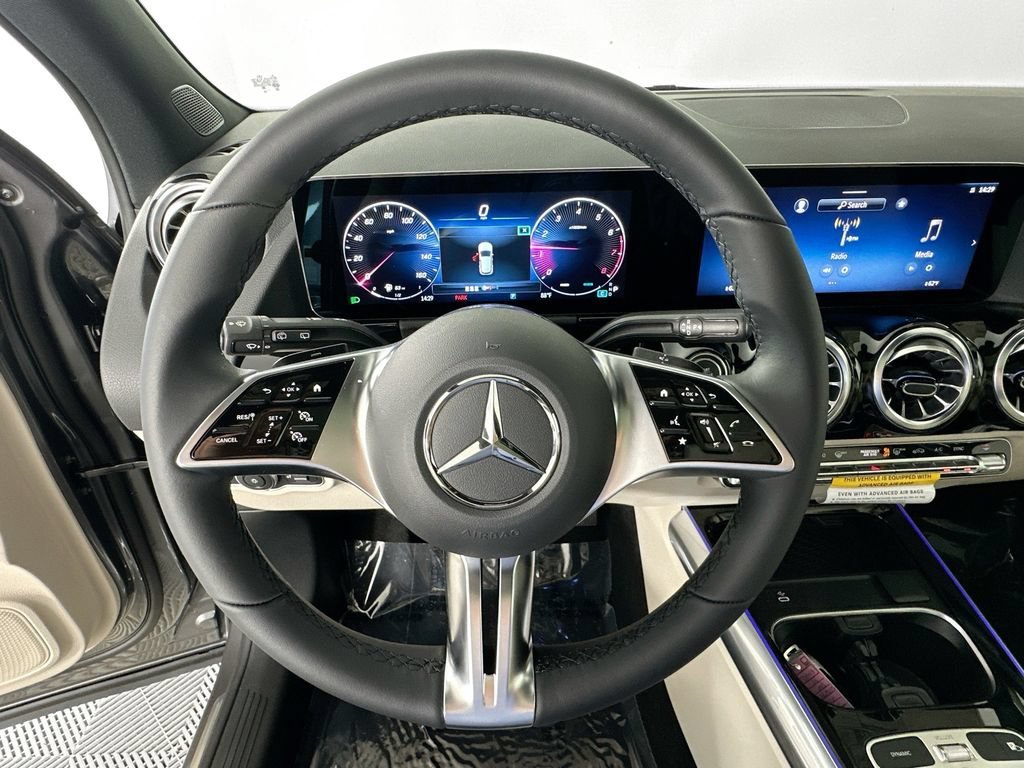 New 2026 Mountain Grey Metallic Mercedes-Benz GLA 250 image 42