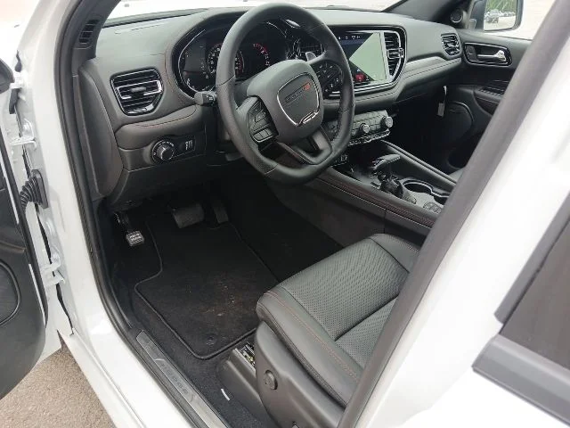 New 2026 White Knuckle Clear-Coat Exterior Paint Dodge GT image 54