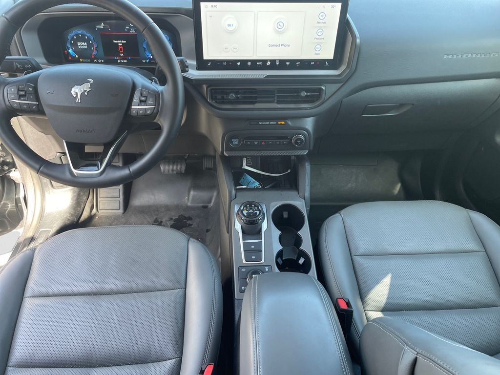 Used 2025 Gray Metallic Ford Badlands image 10