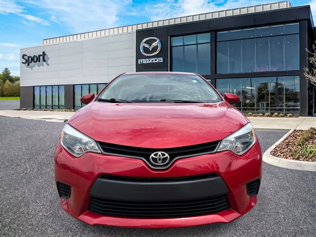 Used 2014 Red Toyota LE image 8