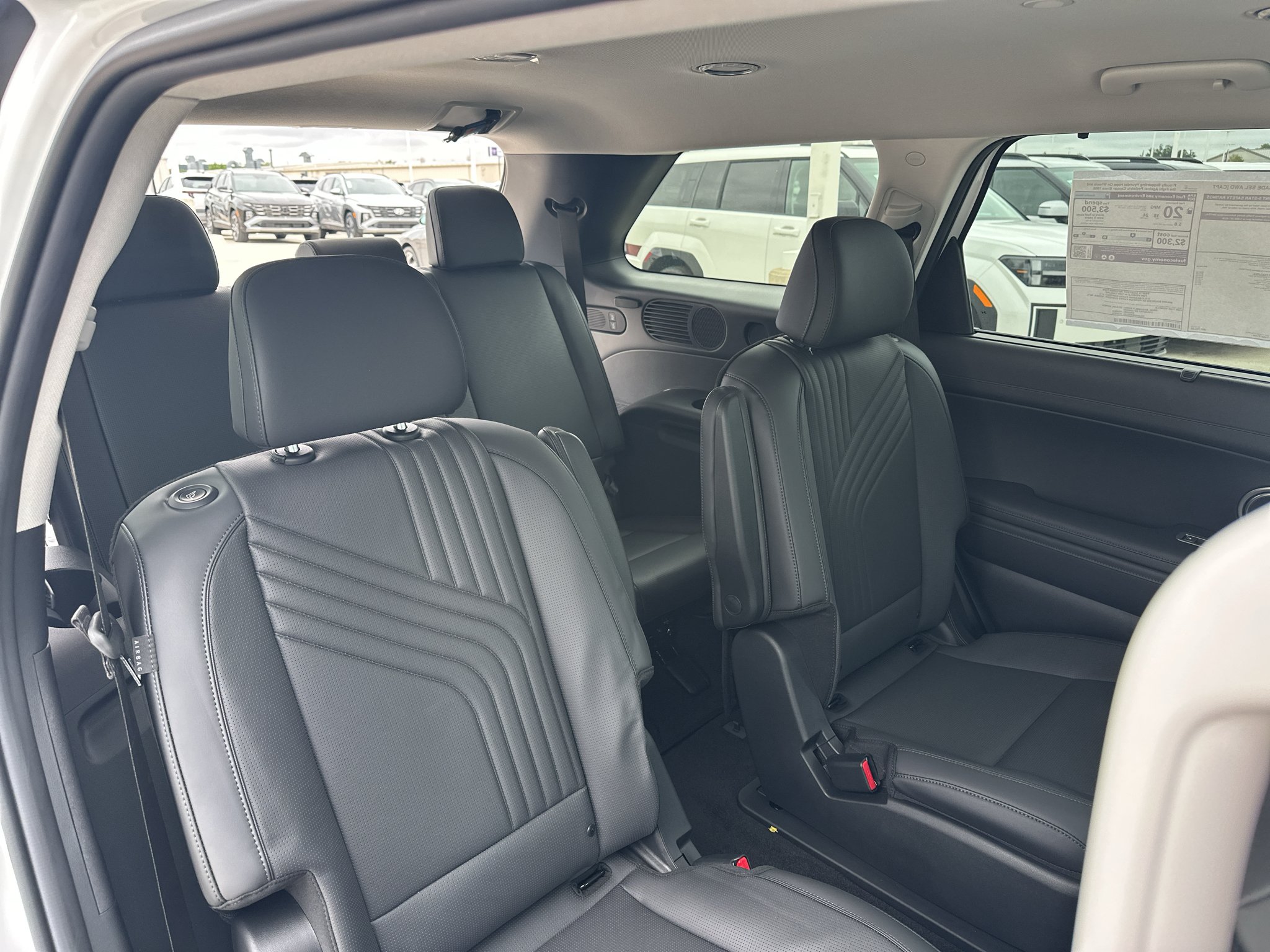New 2027 Creamy White Pearl Hyundai SEL 7P image 34