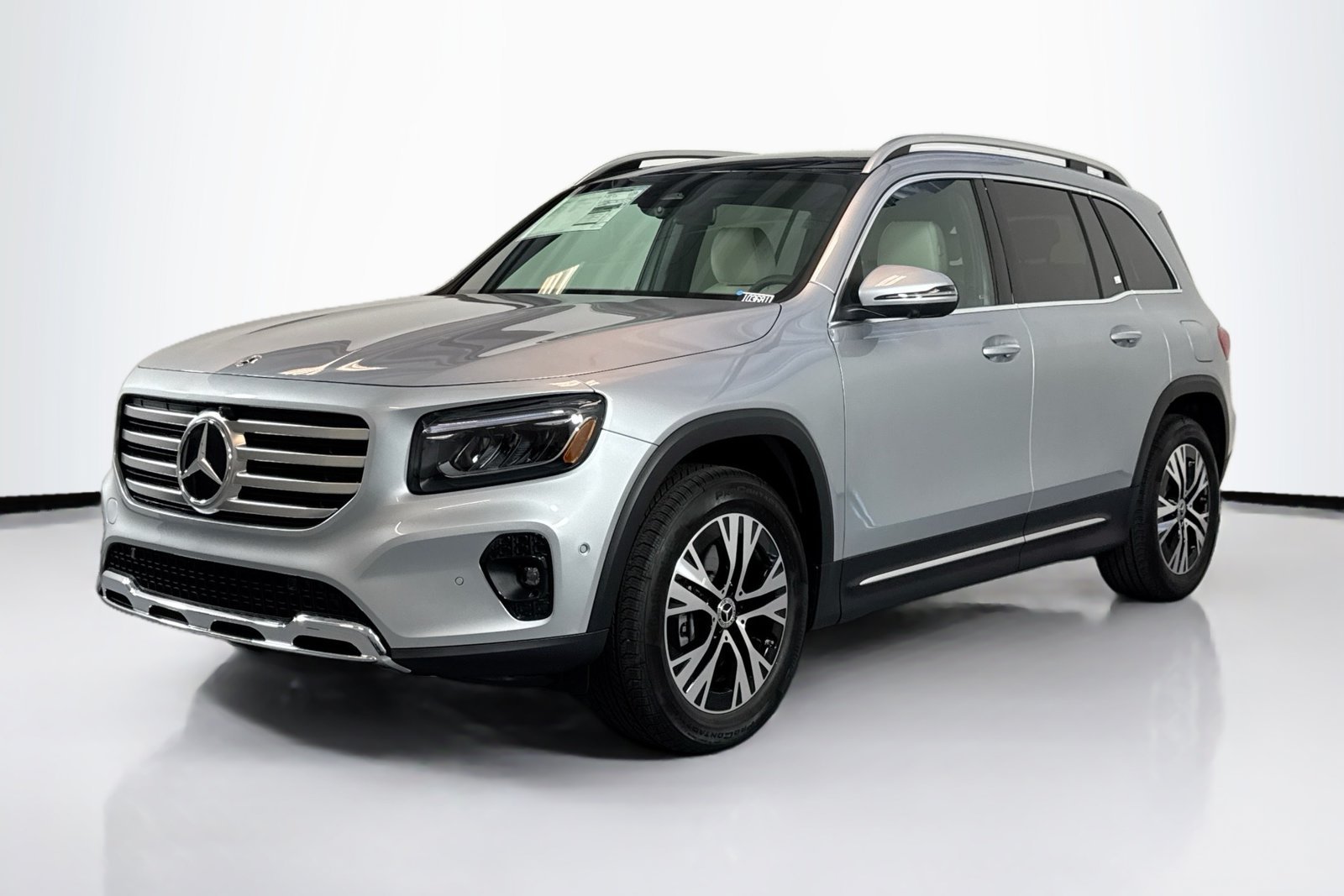 New 2026 Cirrus Silver Metallic Mercedes-Benz GLB 250 image 1