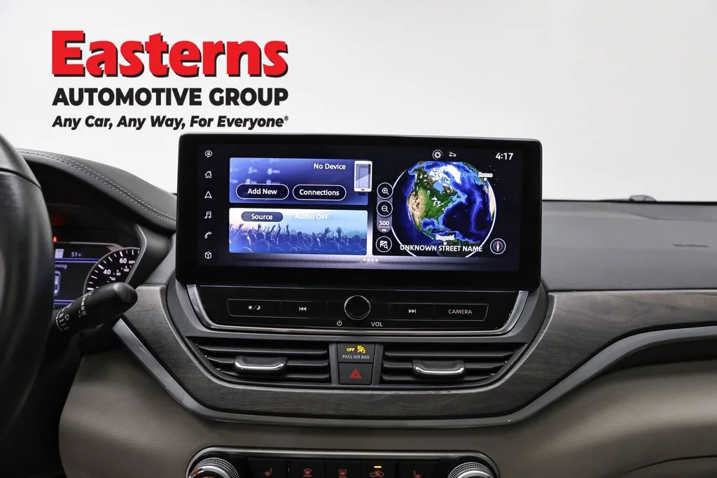 Used 2023 Red Nissan 2.5 SV image 12
