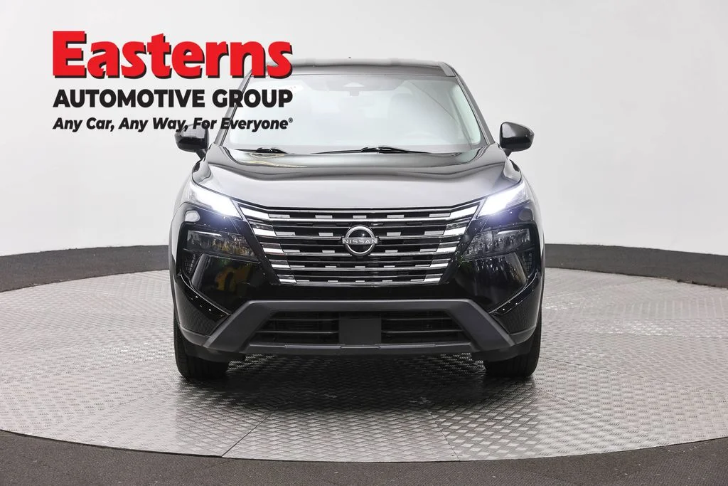 Used 2024 Black Nissan SV image 2