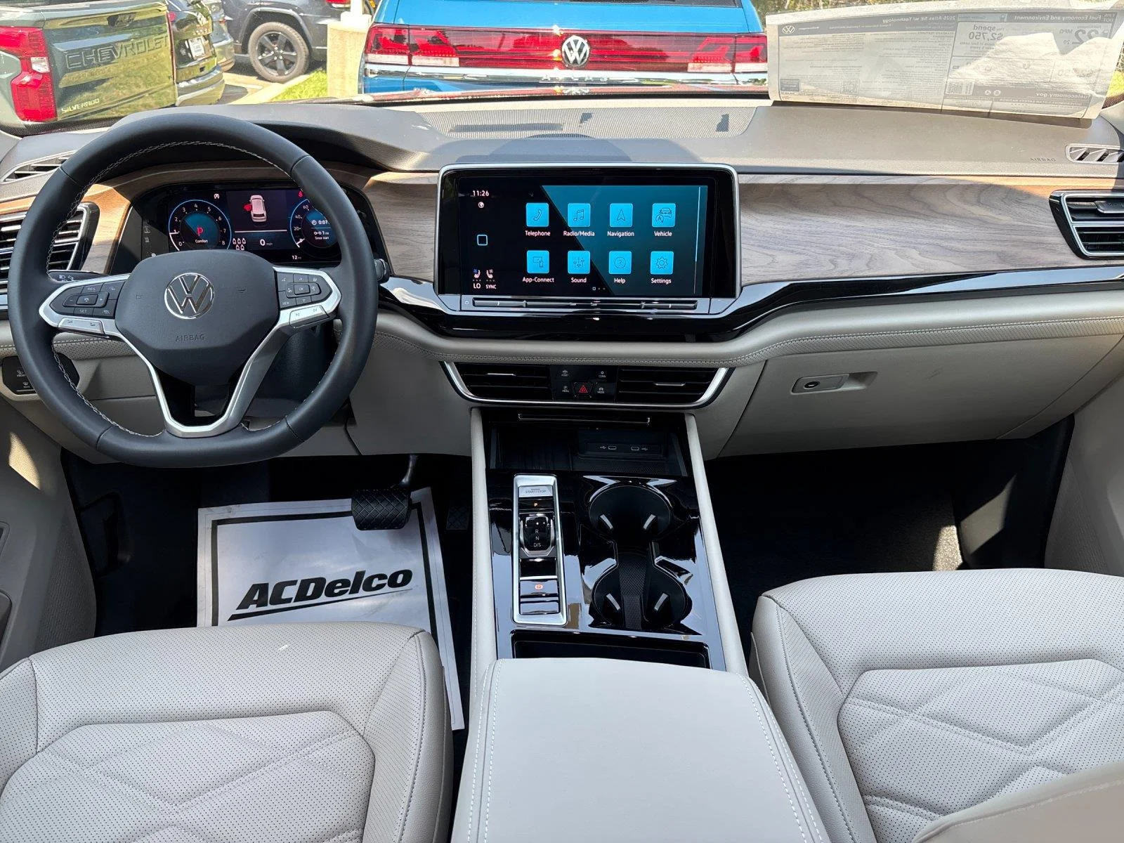 New 2026 Pure Gray Volkswagen 2.0T SE w/Technology image 34