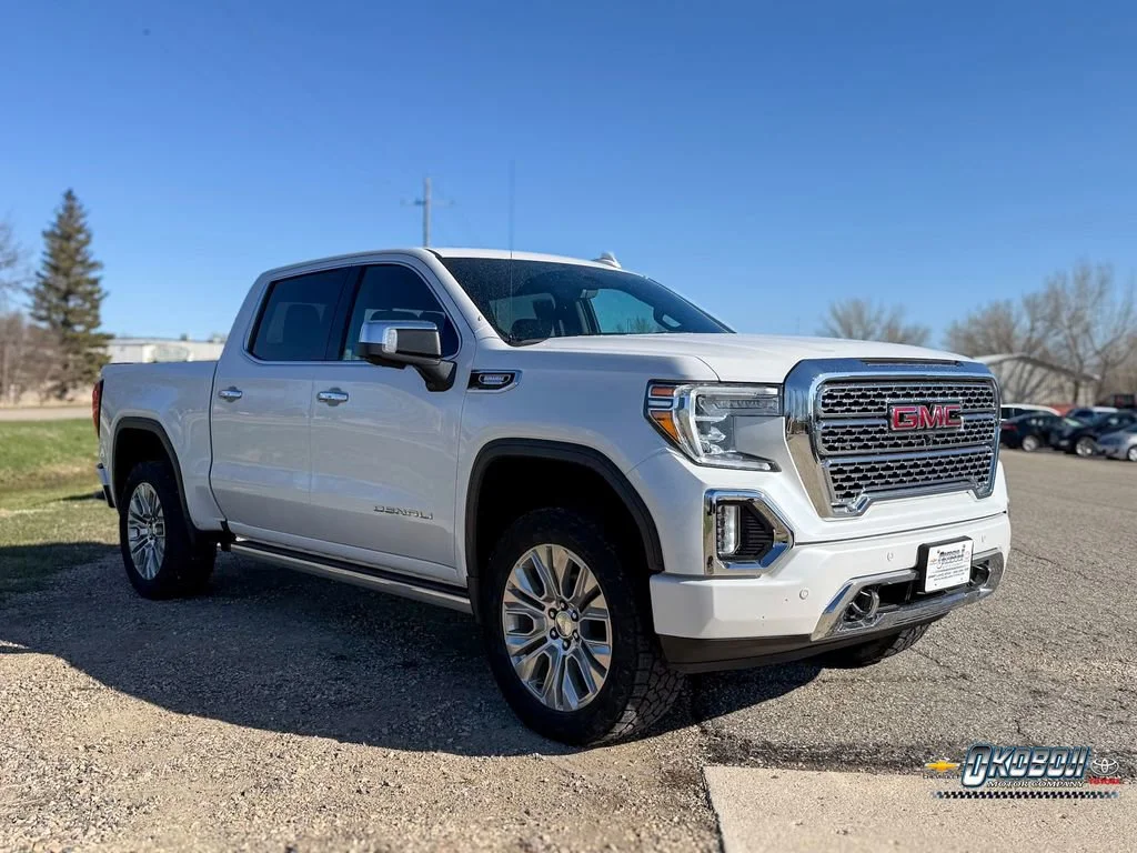 2021 GMC Sierra 4WD Crew Cab Short Box Denali's photo