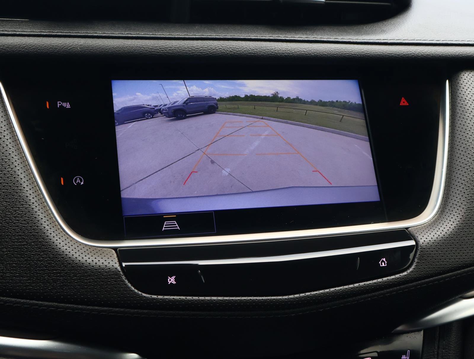 2024 Cadillac XT5 Luxury - Photo 23