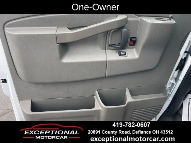 Used 2025 White GMC Work Van image 16
