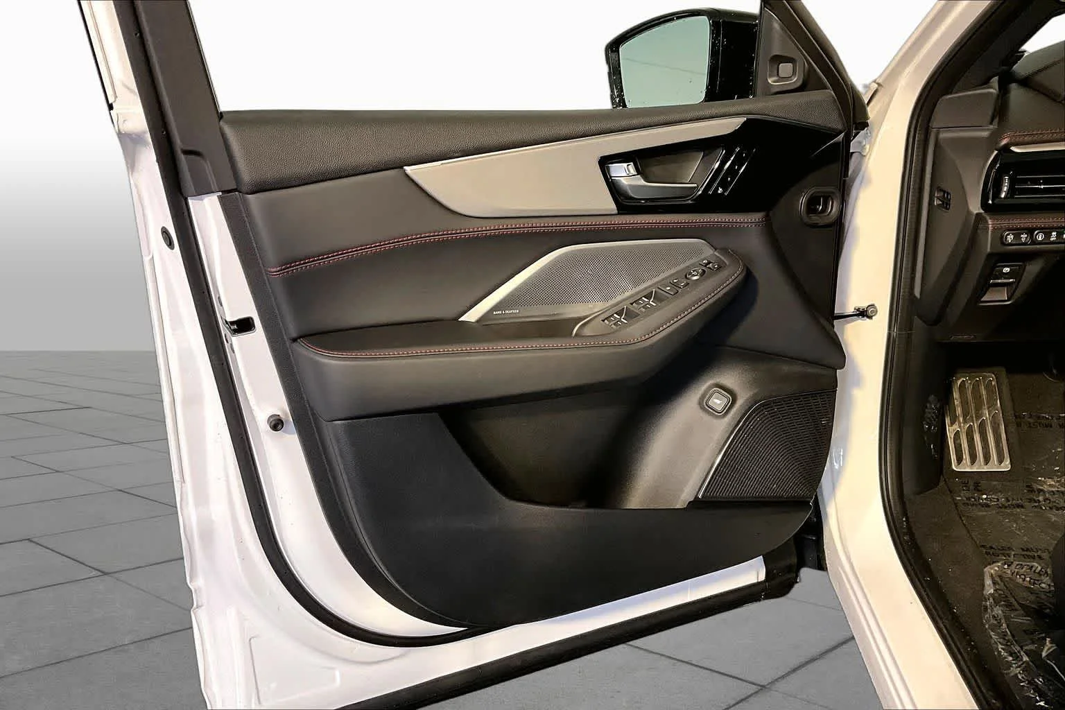 2026 Acura MDX A-Spec w/Advance Package - Photo 12