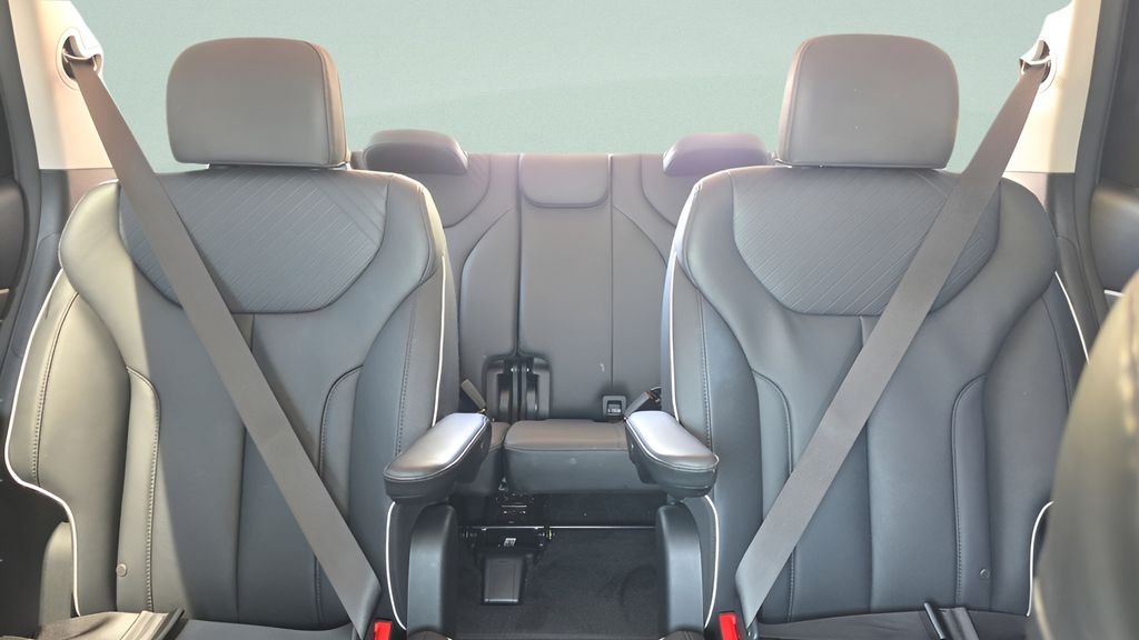 Used 2024 Gray Hyundai XRT image 11