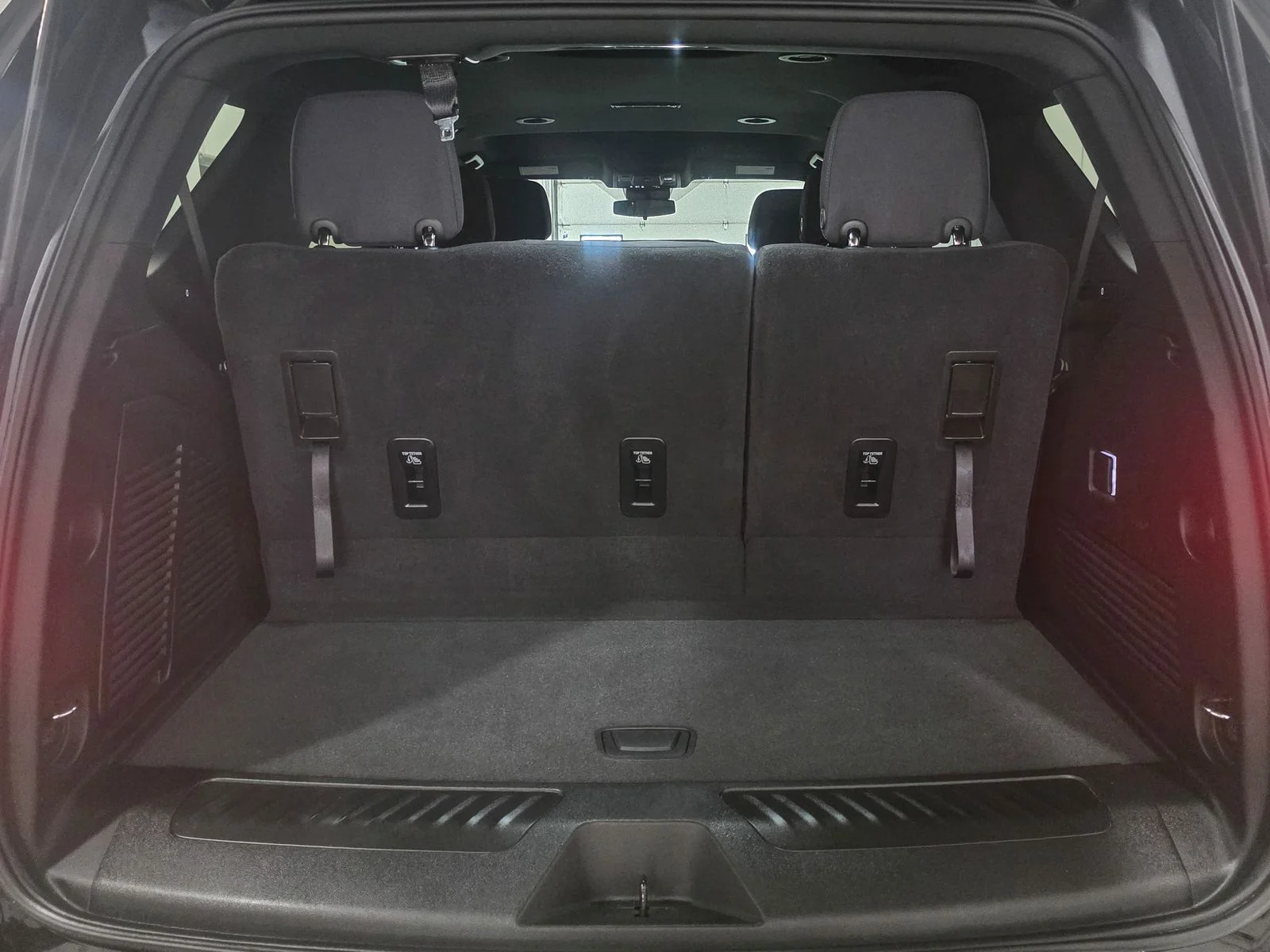 2025 Chevrolet Tahoe LS - Photo 17