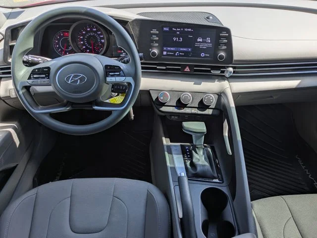 Certified Used 2022 Scarlet Red Hyundai SE image 14