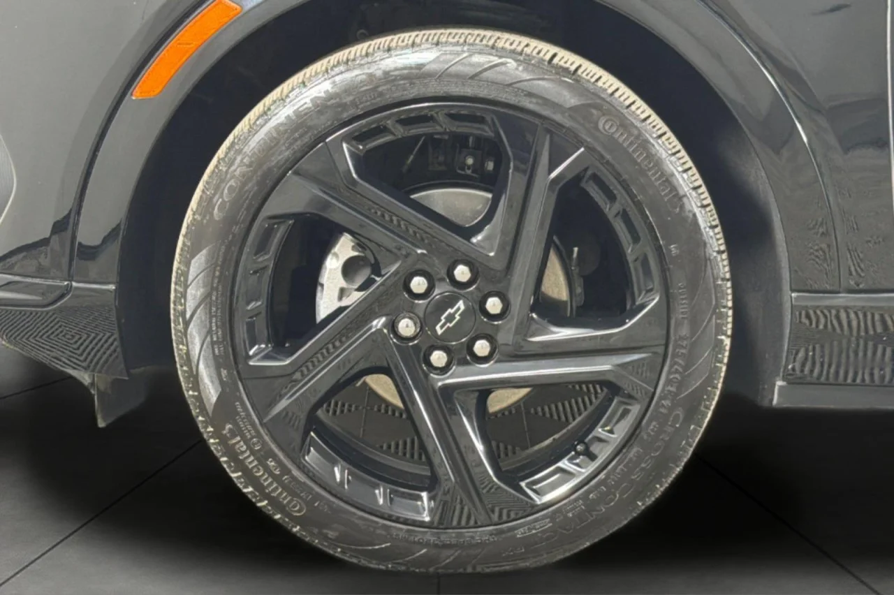 Used 2025 Black Chevrolet RS image 24