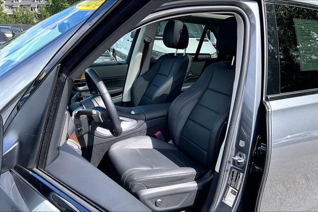 Certified Used 2024 Gray Mercedes-Benz GLE 350 image 6