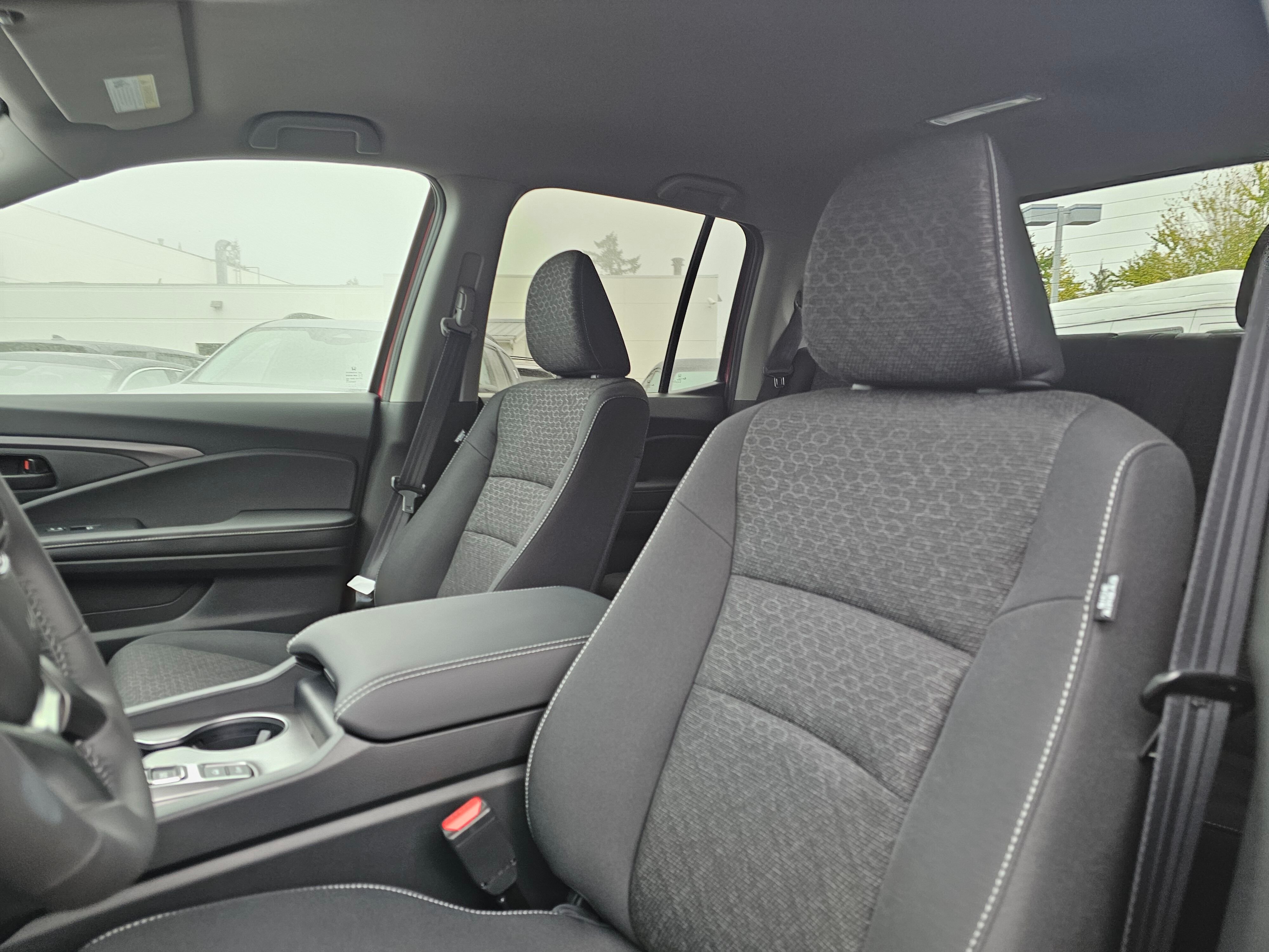 2025 Honda Ridgeline Sport - Photo 20