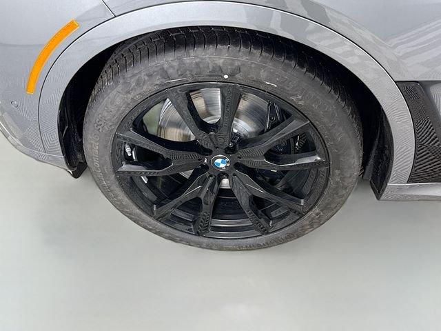 New 2026 Gray BMW M60i image 32
