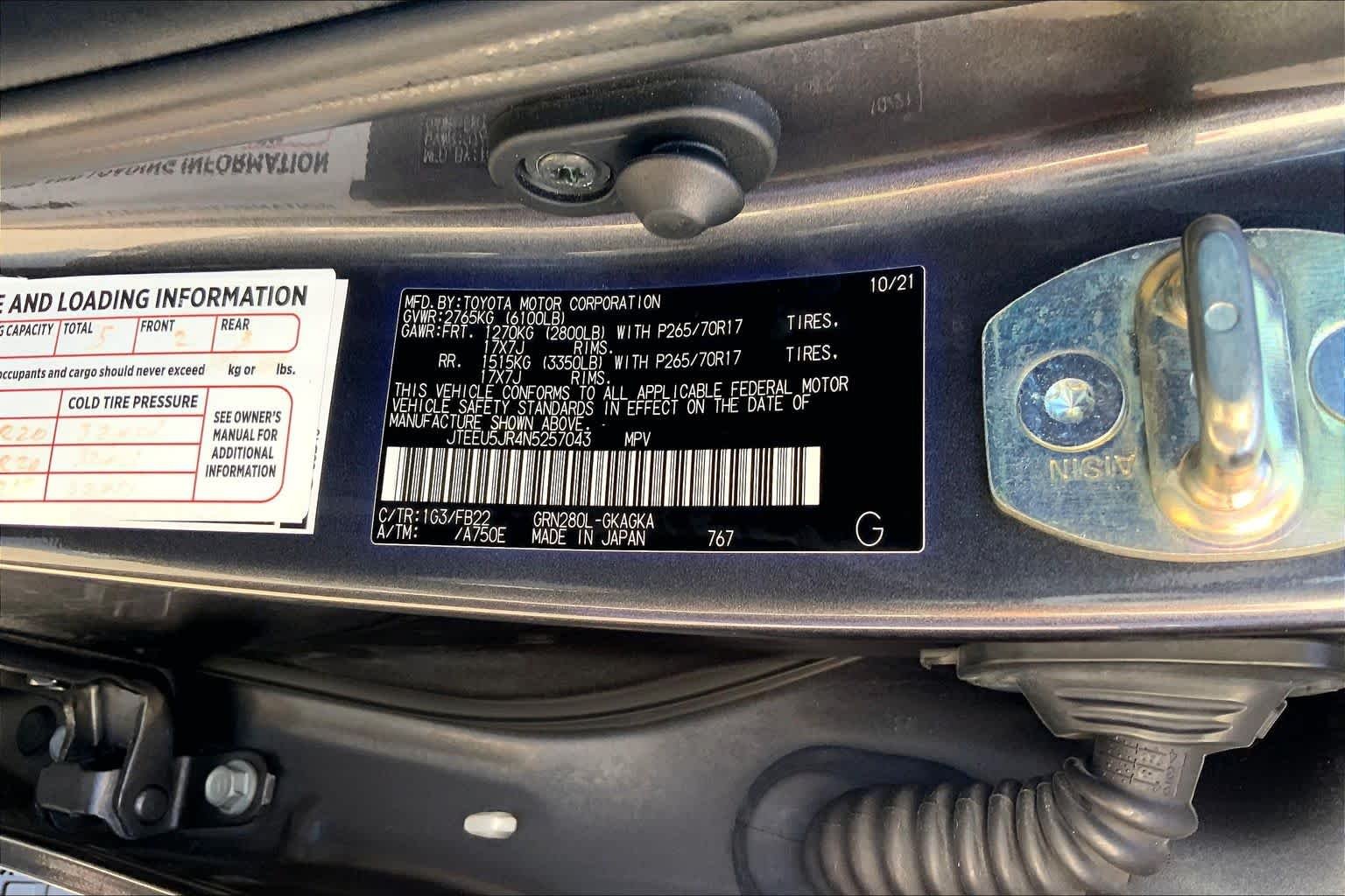 Used 2022 Magnetic Gray Metallic Toyota SR5 image 36