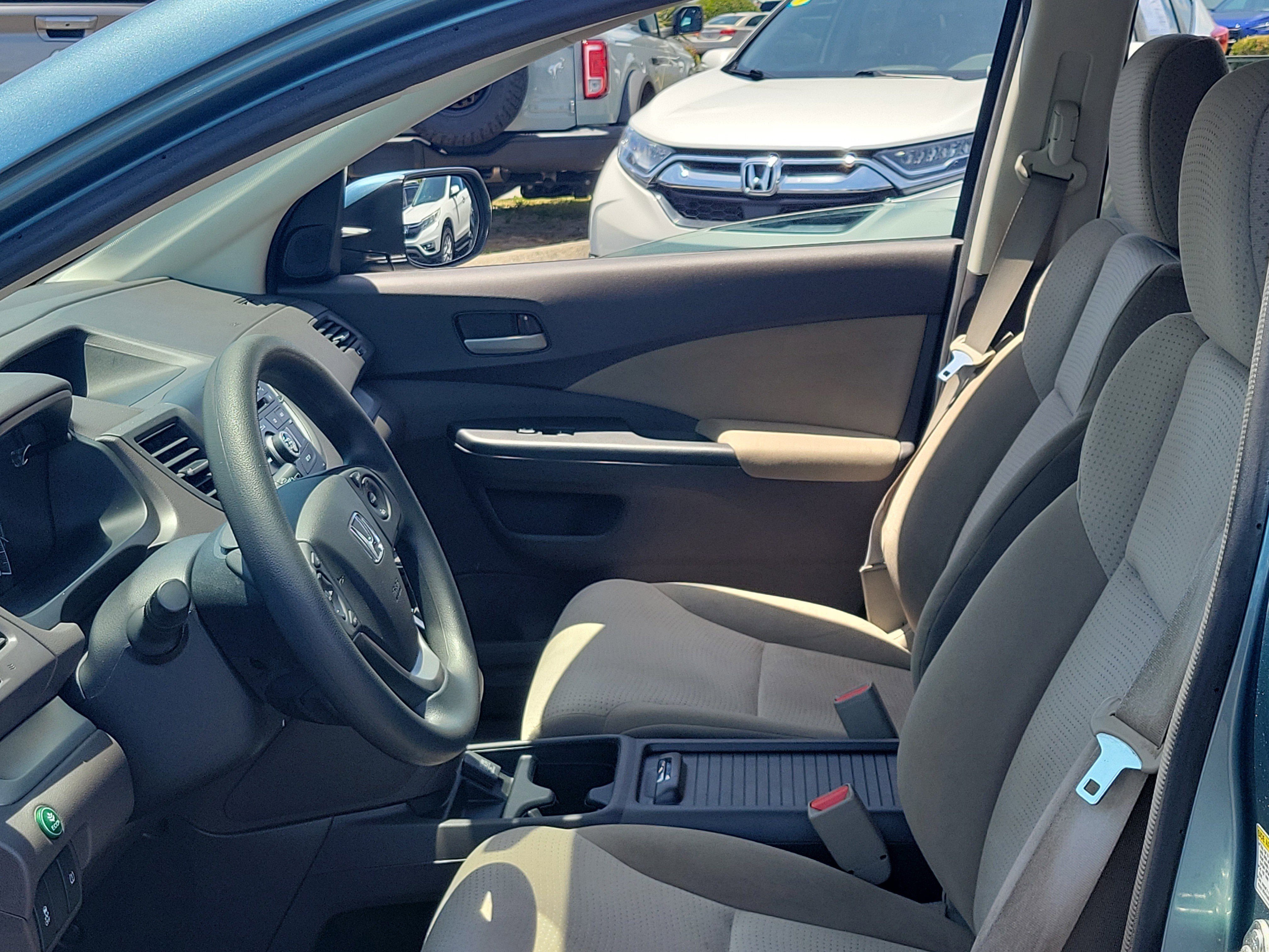 Used 2014 Mountain Air Metallic Honda EX image 21