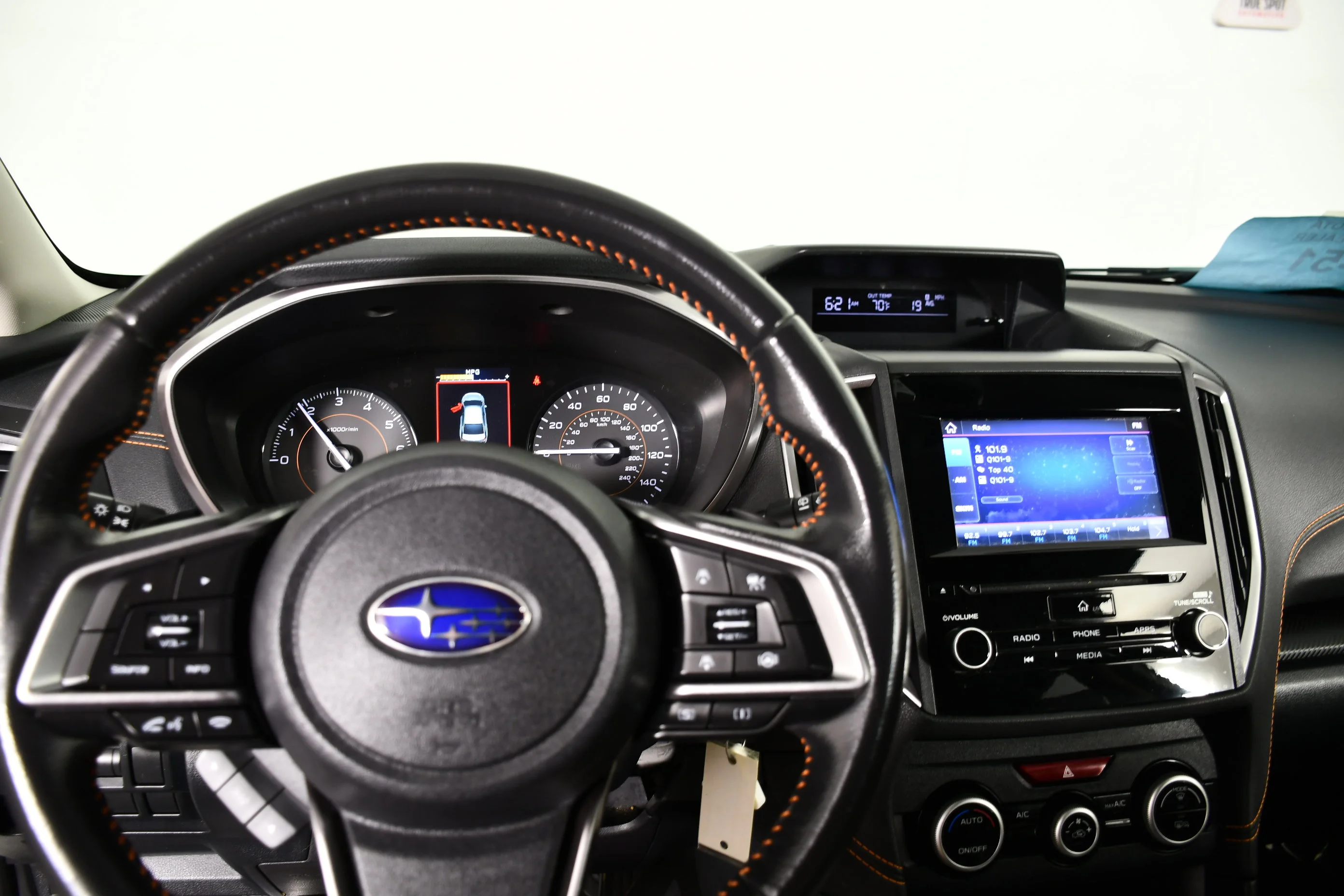 Used 2022 Crystal White Pearl Subaru Premium image 16
