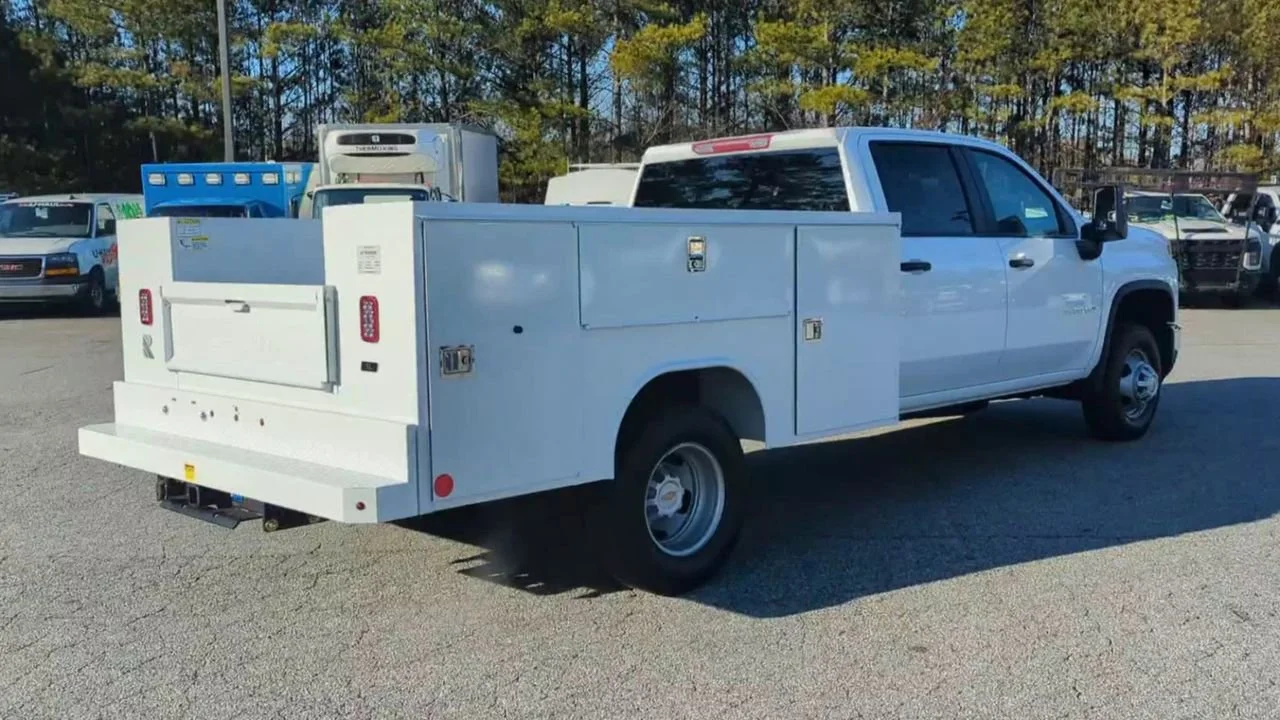 2025 Chevrolet Silverado 3500 HD Work Truck - Photo 8