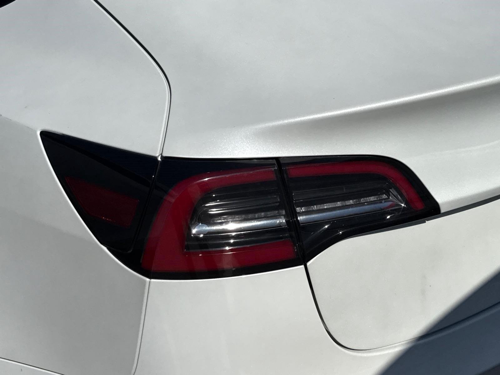Used 2023  Tesla  image 10