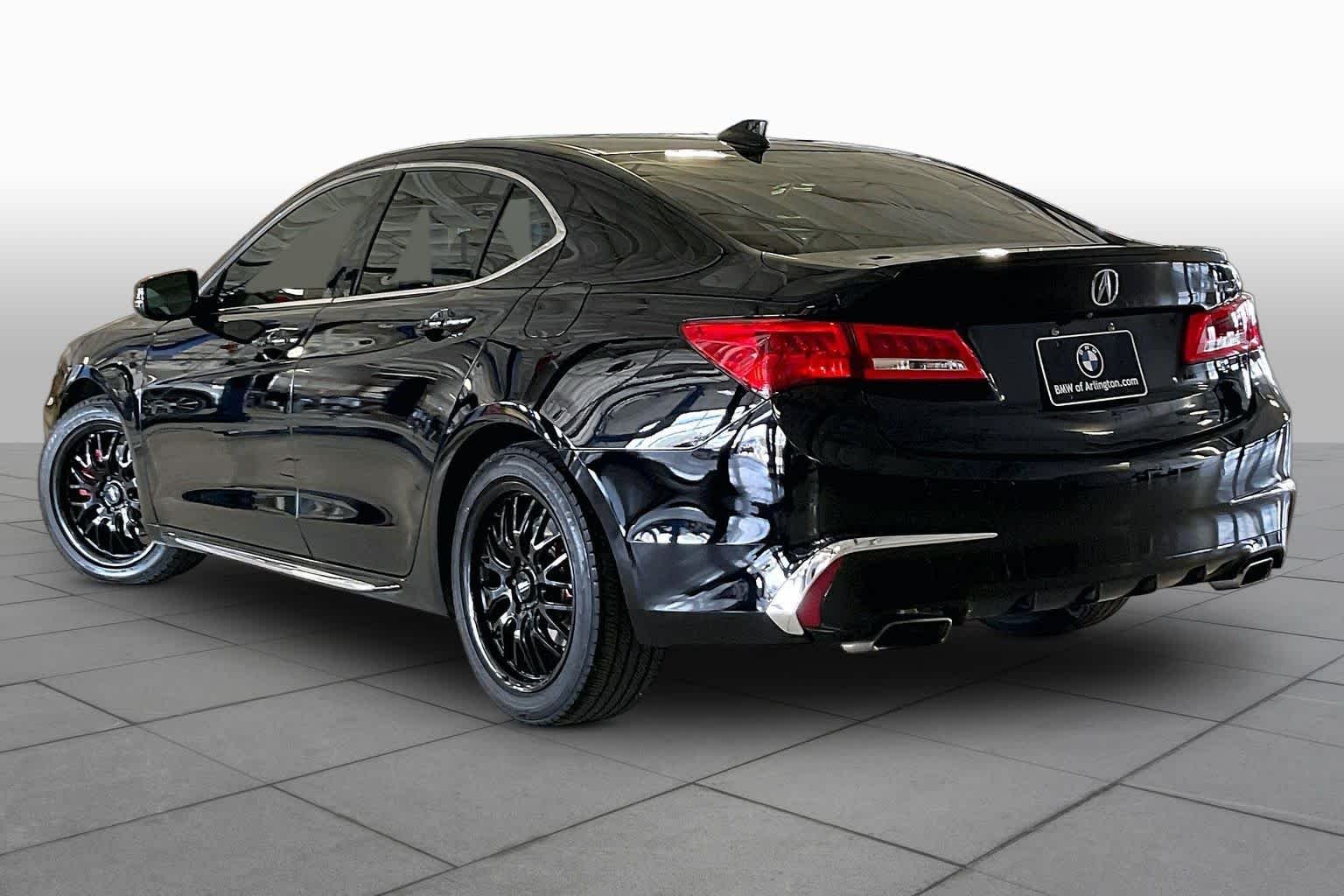 Used 2018 Crystal Black Pearl Acura w/Advance Pkg image 10