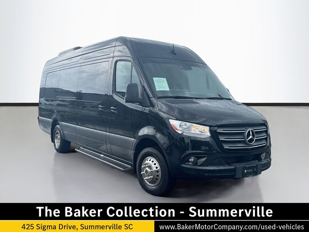 2024 Mercedes-Benz Sprinter Cargo Van Base