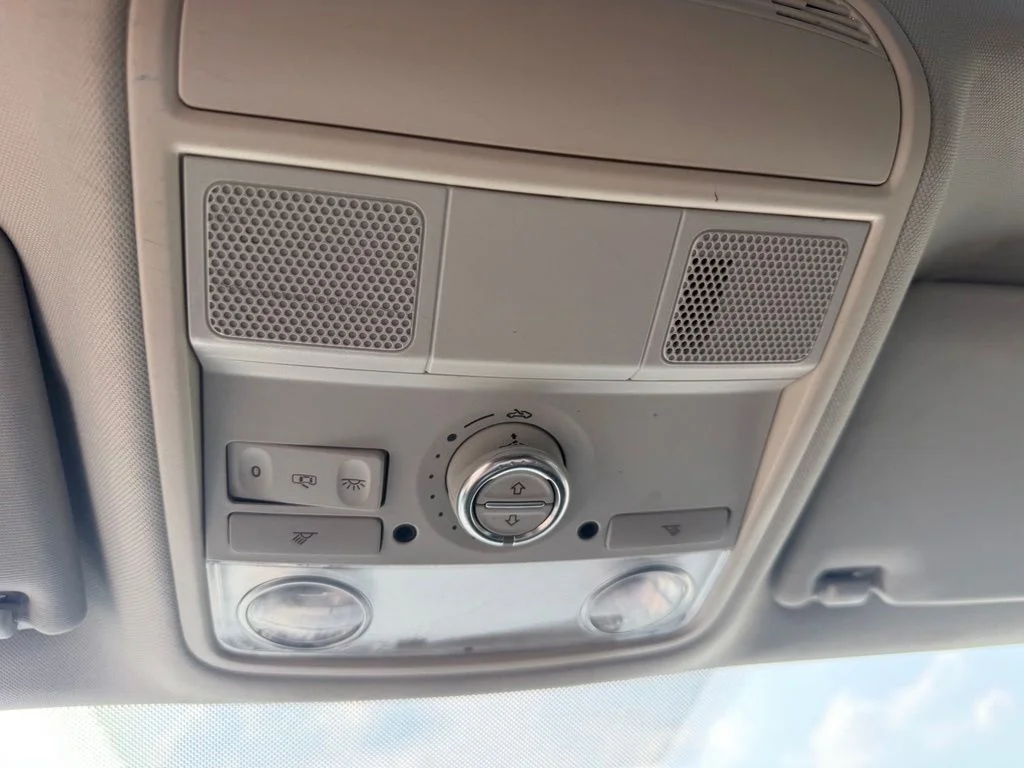 Used 2013 Silver Volkswagen 2.0L TDI image 15