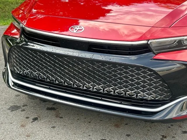 Used 2023 Red Toyota XLE image 11