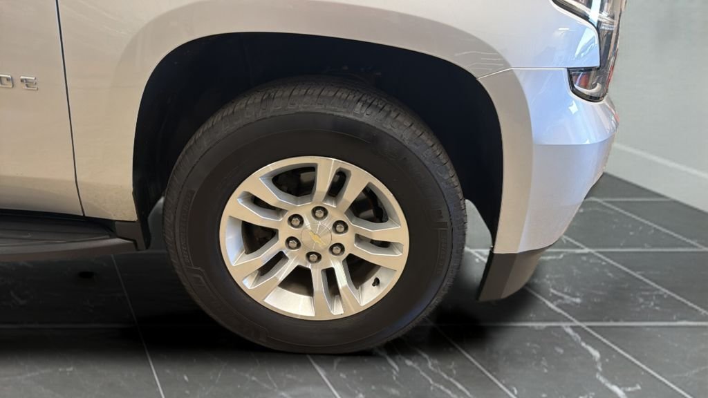 Used 2020 Silver Chevrolet LT image 24