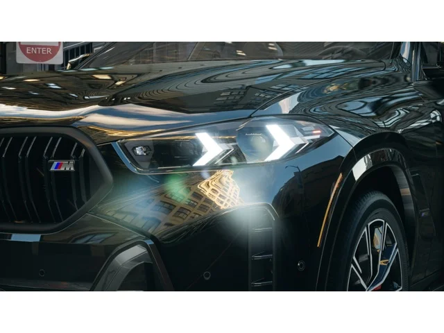 New 2027 Black Sapphire Metallic BMW M60i image 6