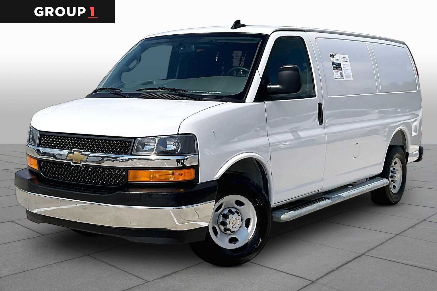 2025 Chevrolet Express Cargo Van 