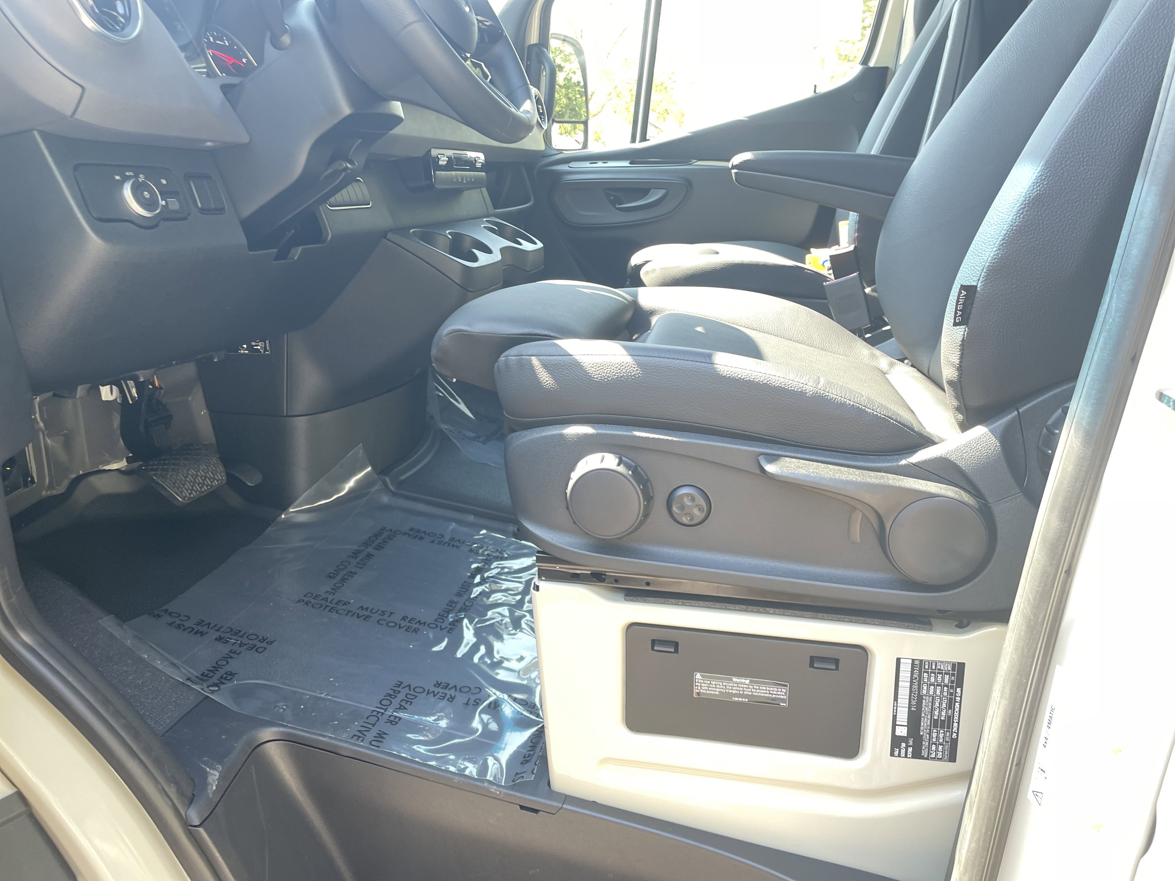 2025 Mercedes-Benz Sprinter Cargo Van Base - Photo 23